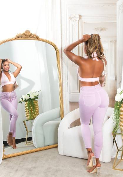 Koucla Sexy Highwaist Jeans "flieder" mit Knopf-Details Tiefpreis
