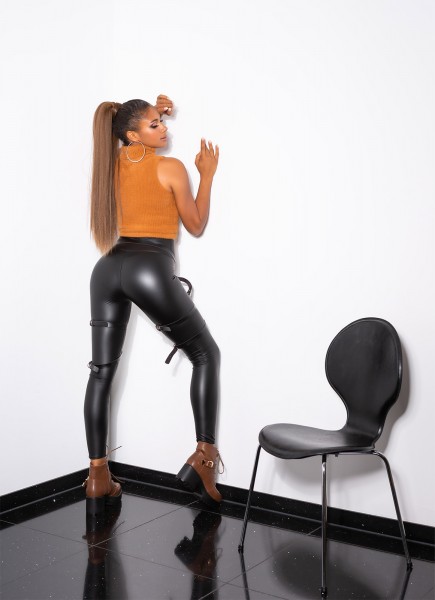 Koucla Trendy Schnürstiefel mit Plateau & Schnalle Nur noch ein Tag übrig