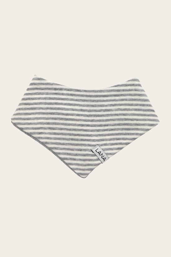 Lana Natural Wear Wendehalstuch, Modell Paula Letzter Tag