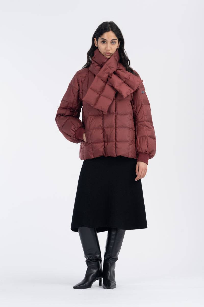 Lempelius GESTEPPTE DAUNENJACKE MAE MIT SCHAL SKU: 5050254-11138XS Räumungsverkauf