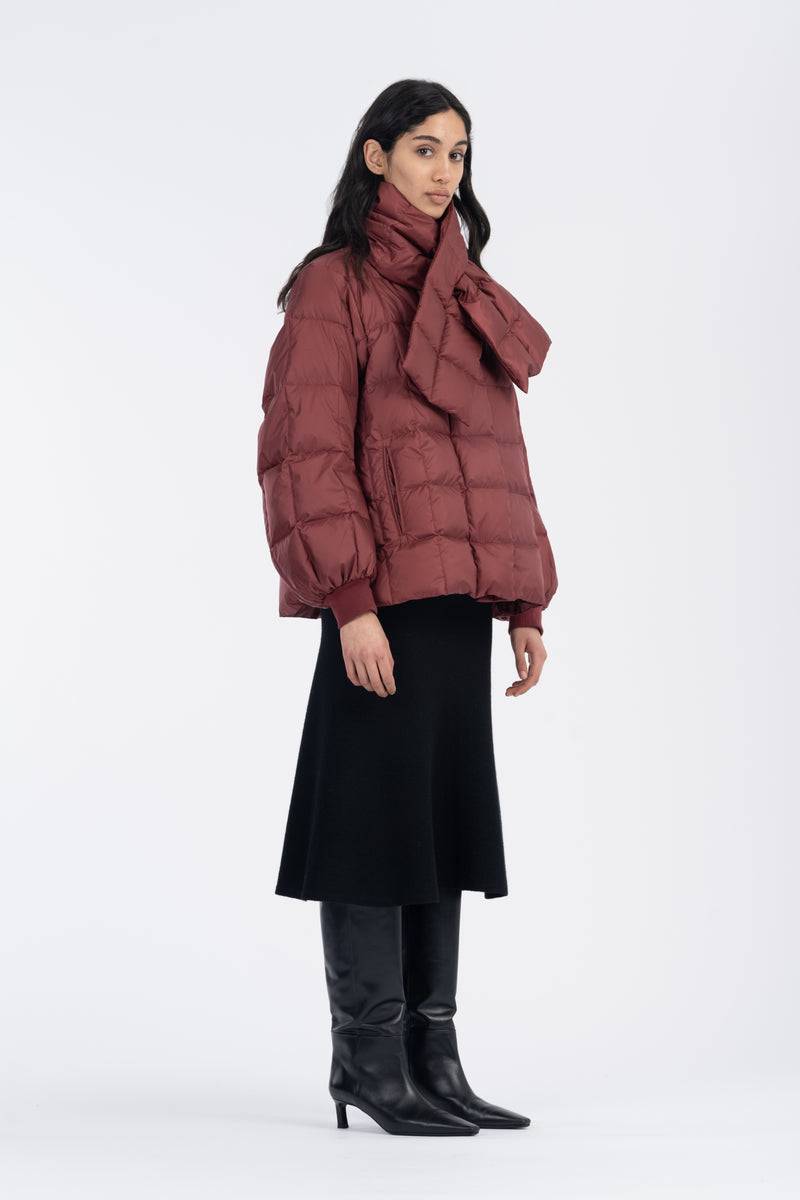 Lempelius GESTEPPTE DAUNENJACKE MAE MIT SCHAL SKU: 5050254-11138XS Räumungsverkauf