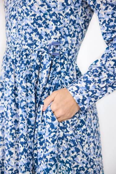 Lieblingsstück Kleid mit Raffungen an Taille Große Rabatte
