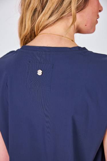 Lieblingsstück Knitterfreies T-Shirt mit V-Ausschnitt Letzte 2 Tage