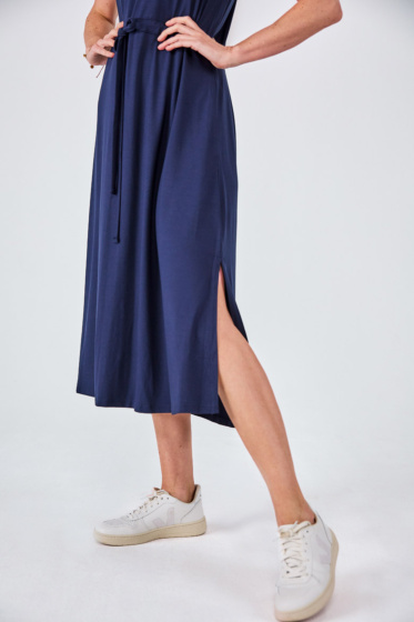 Lieblingsstück Ärmelloses Jerseykleid mit Schlitz Zeitbegrenzte Promotion