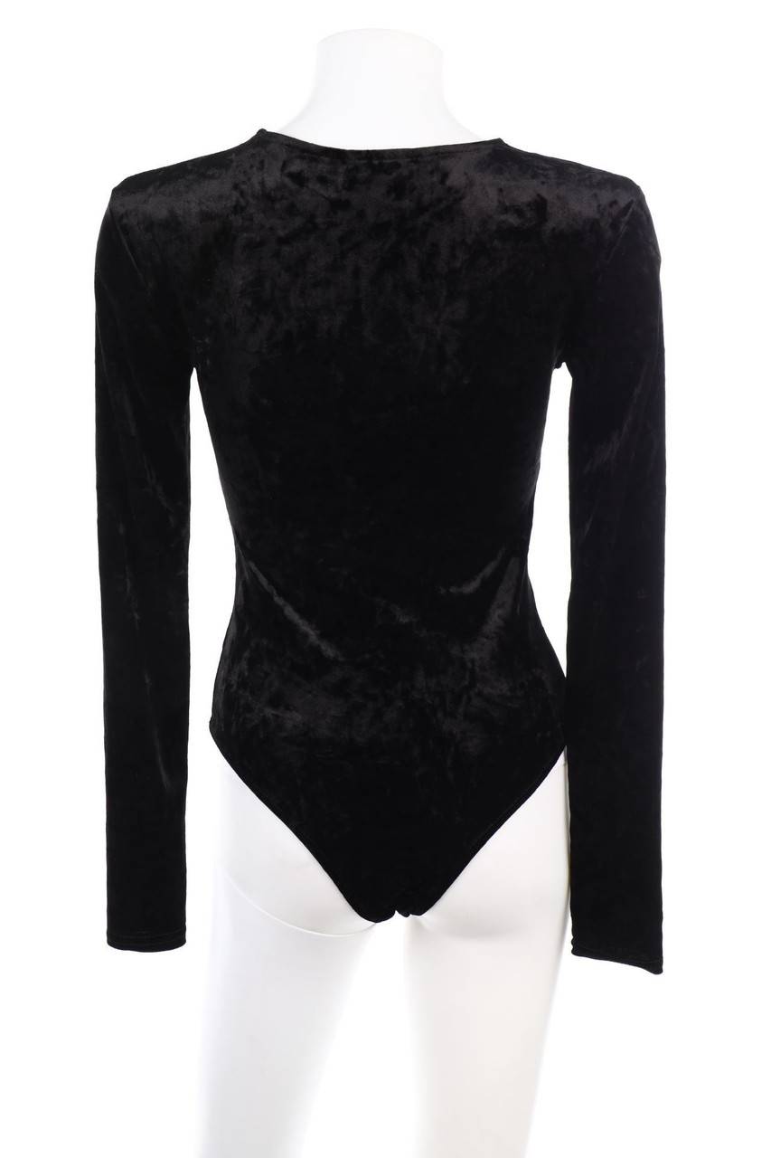 Carou PRETTYLITTLETHING Samt-Body Tägliche Deals