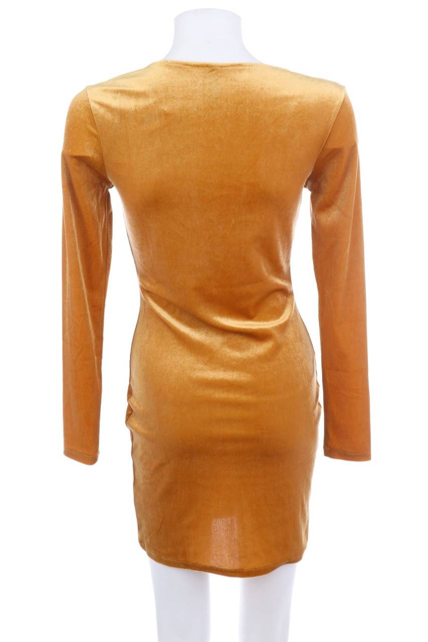 Carou H&M DIVIDED Samt-Kleid Wochenangebot