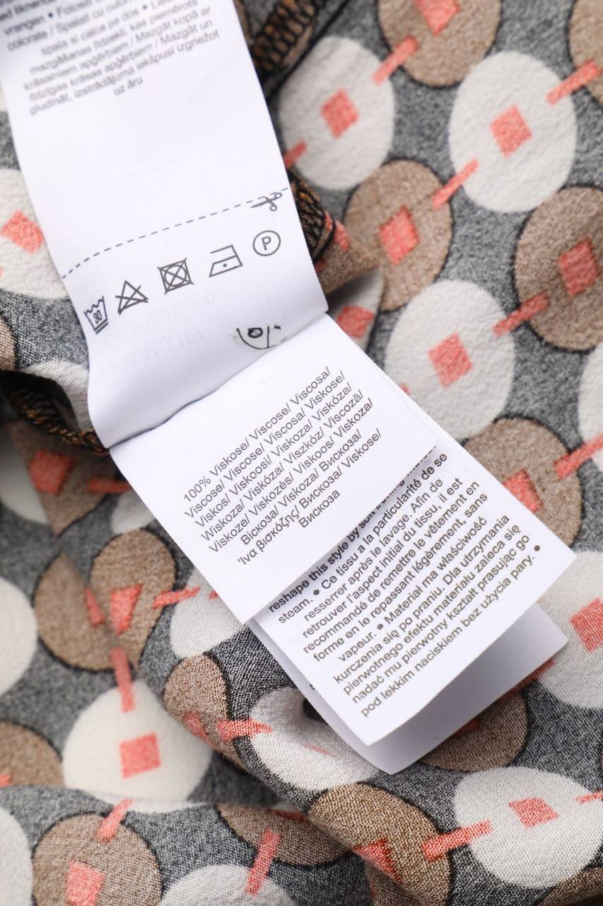 Carou comma Bluse mit Geo-Print Kostenlose Rückgabe