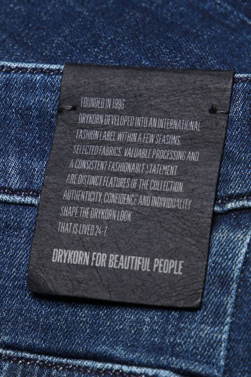 Carou DRYKORN Used Look Straight Cut Jeans mit Stretch Versandkostenfrei