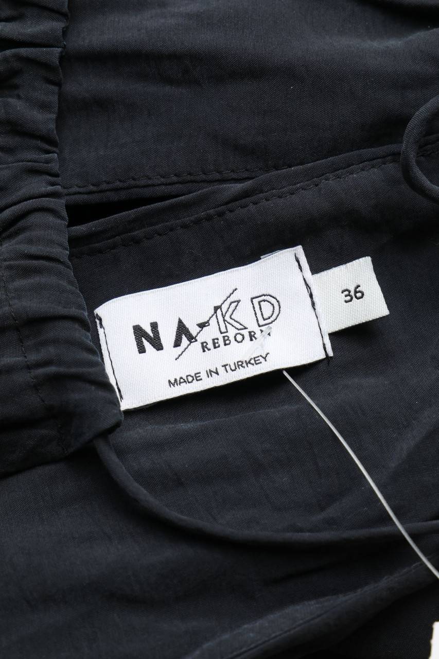 Carou NA-KD Top mit Rückenausschnitt Begrenztes Angebot