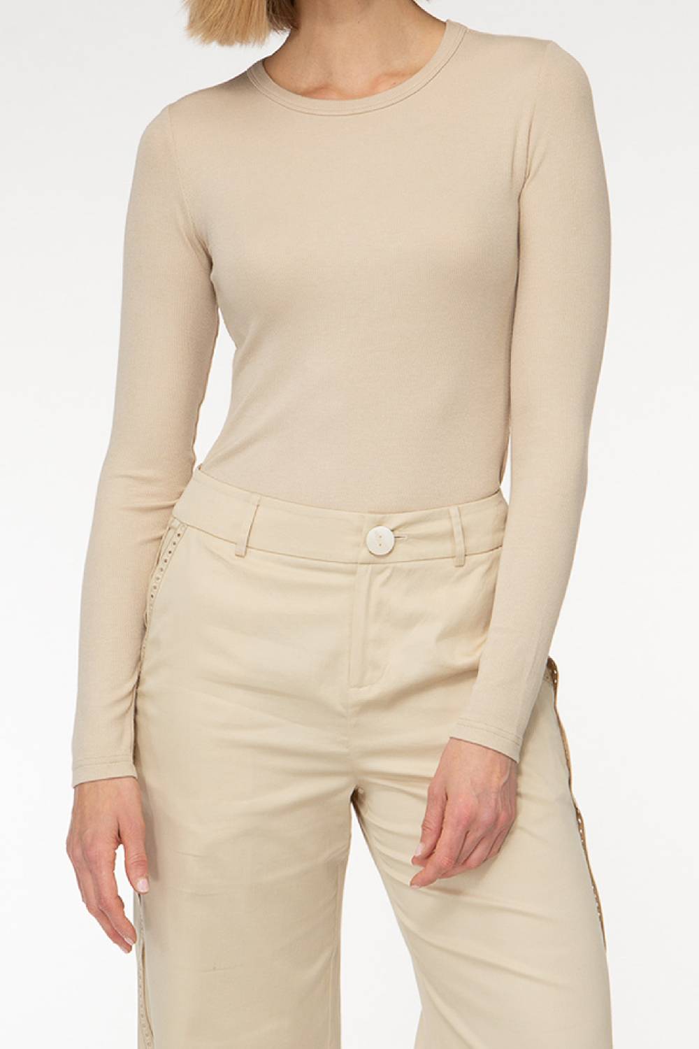 IVI GmbH ESSENTIAL Langarmshirt mit hohem Rundhalsausschnitt taupe Neueste Mode