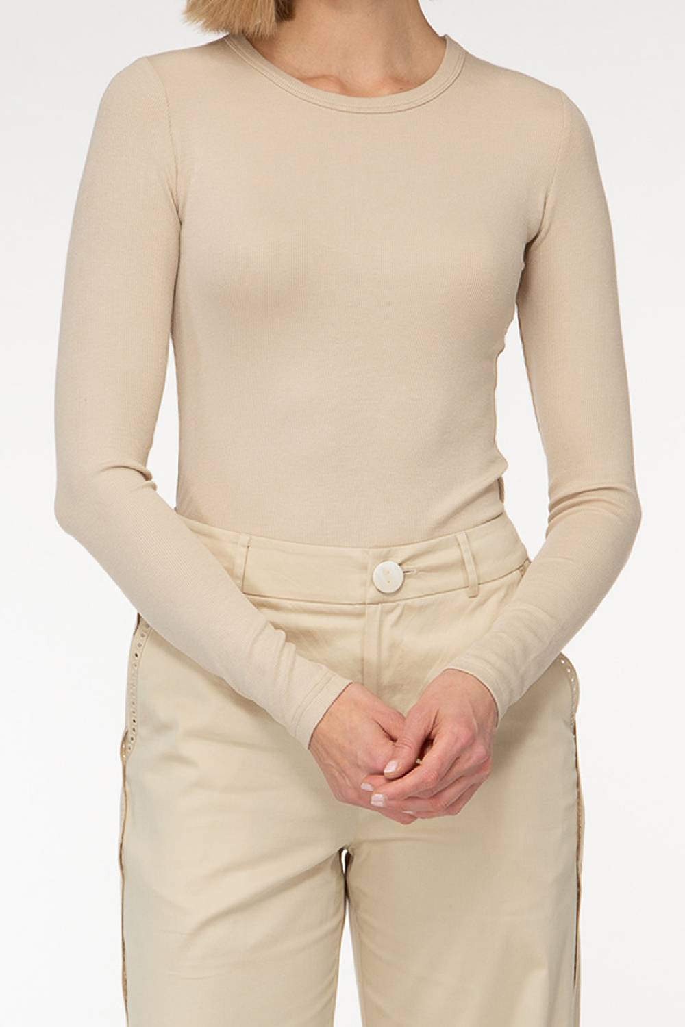 IVI GmbH ESSENTIAL Langarmshirt mit hohem Rundhalsausschnitt taupe Neueste Mode