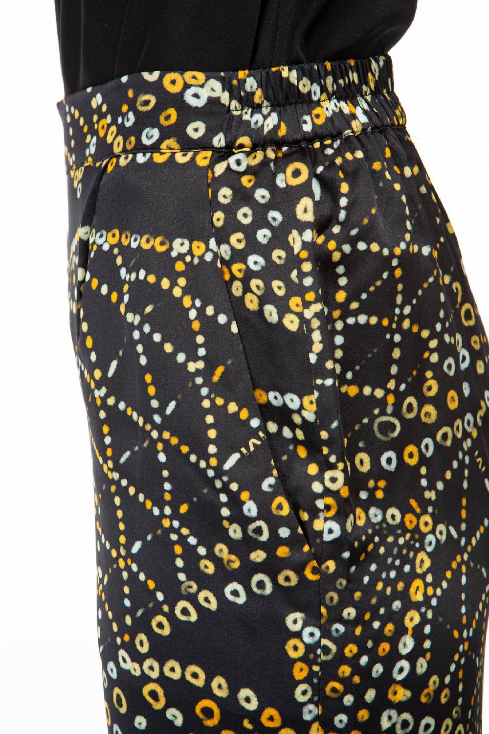 IVI GmbH RAINBOW FISH Bedruckte Hose mit weitem Bein schwarz VIP-Rabatte