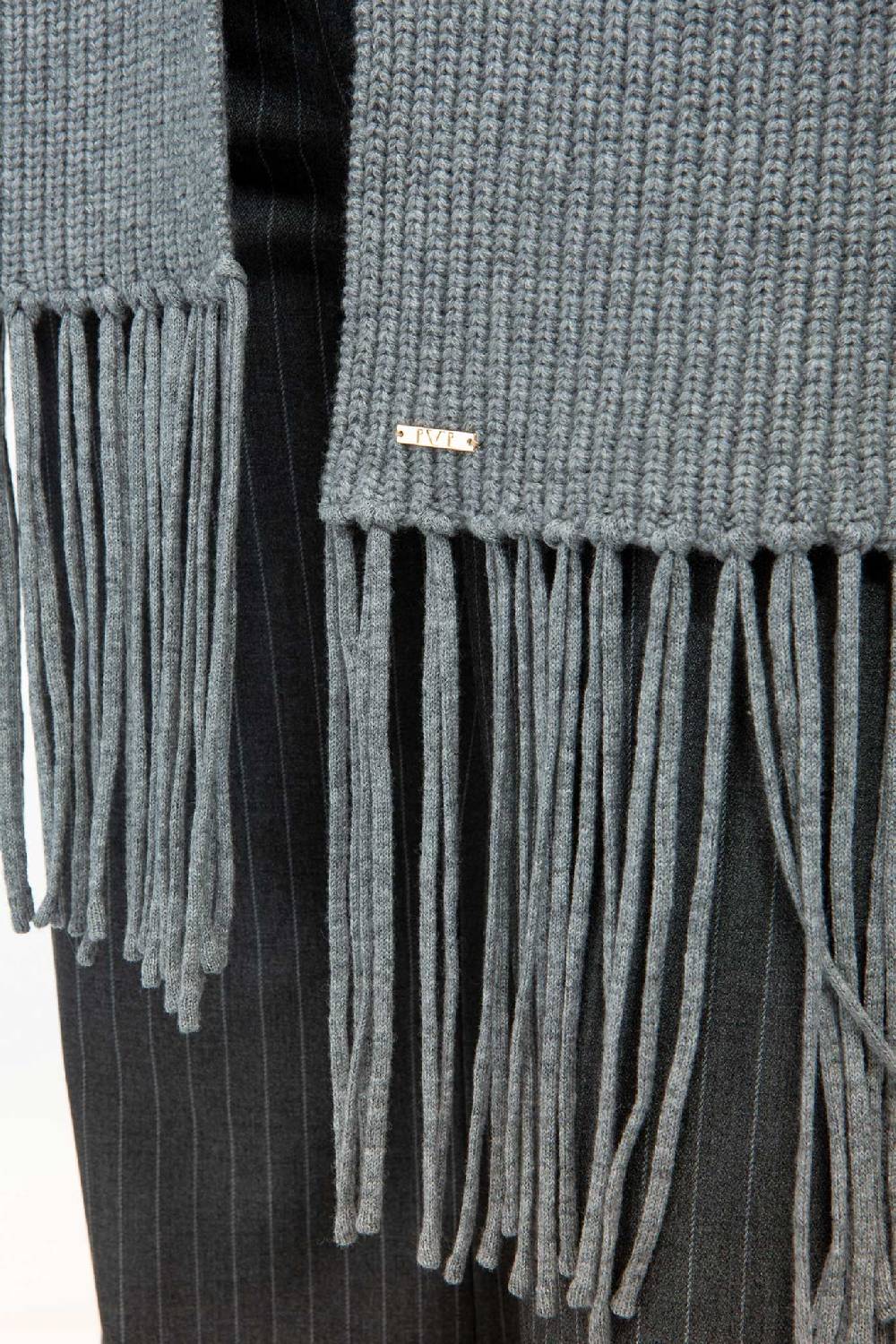 IVI GmbH SOLID KNIT Langer Schal mit Fransen grau-melange Clearance-Verkauf
