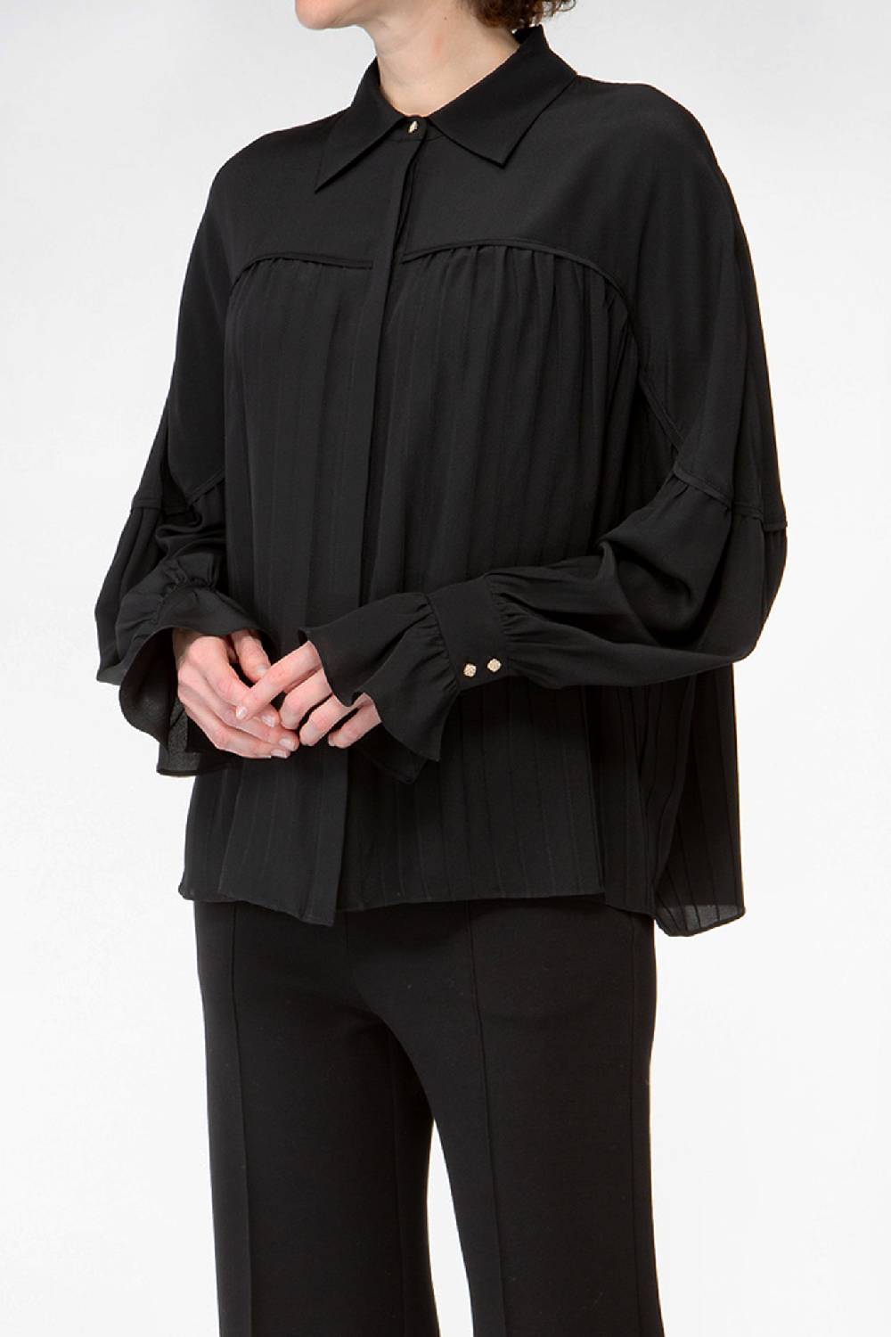 IVI GmbH FANCY Plissé Bluse aus Seiden-Georgette schwarz Muttertagsangebot