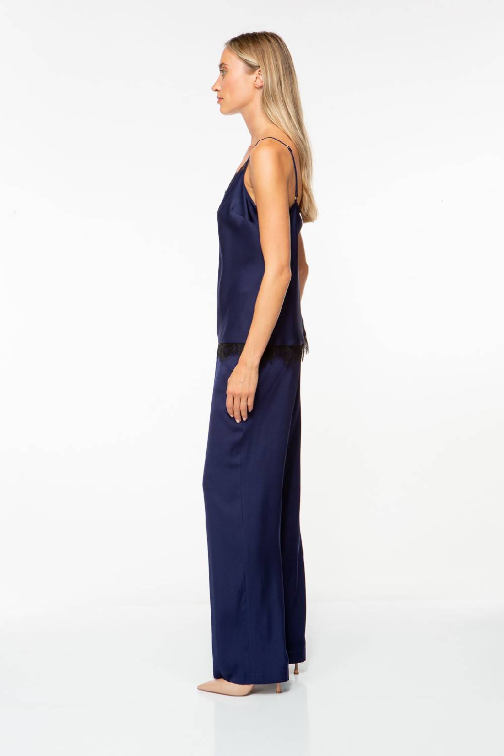 IVI GmbH SOLID SILK Top mit Spitze navy Letzte 3 Tage