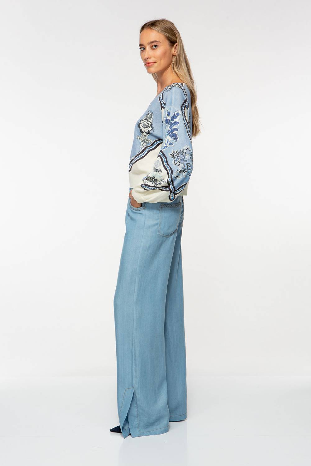 IVI GmbH ORIENTAL GARDEN Pullover sky Begrenzte Freigabe