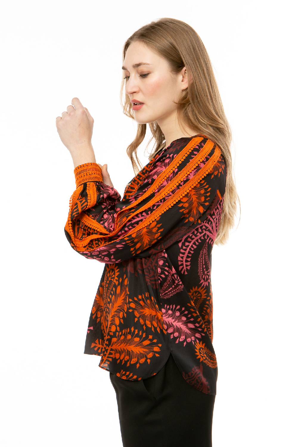IVI GmbH WILD HERBS Bluse mit Stickdetails schwarz Schlussverkauf