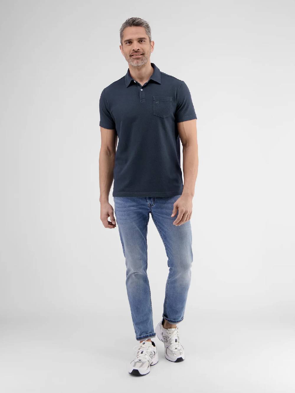 Lerros 2443204 POLOSHIRT IN SPORTIEVE WAFELPIQUÉKWALITEIT (485 CLASSIC NAVY) Bis zu 55% Rabatt