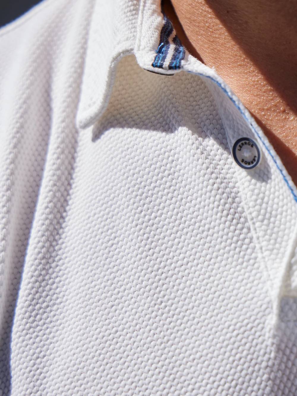 Lerros 2443204 POLOSHIRT IN SPORTIEVE WAFELPIQUÉKWALITEIT (103 BROKEN WHITE) Riesige Rabatte