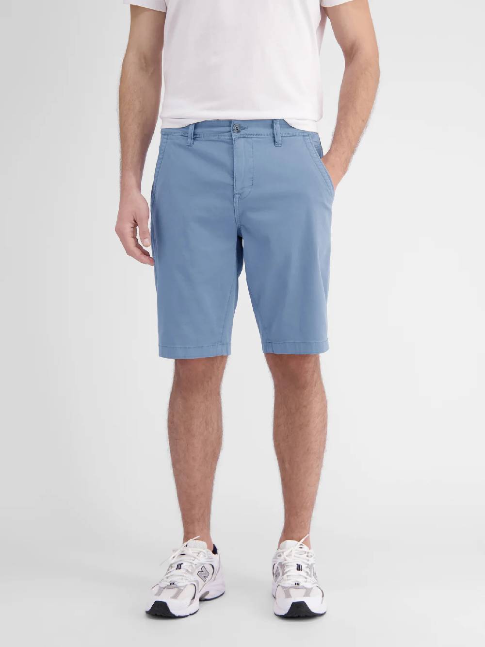 Lerros 2439213 T12 Hose Kurz (440 Mid Storm Blue) Tägliche Deals