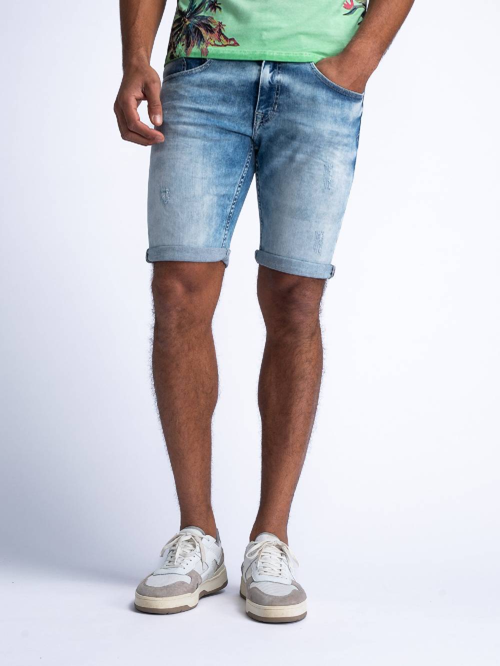 Petrol BLIZZARD DENIM SHORT RELAXED FIT M-1040-SHO003 (light indigo 5713) Günstiger Verkauf