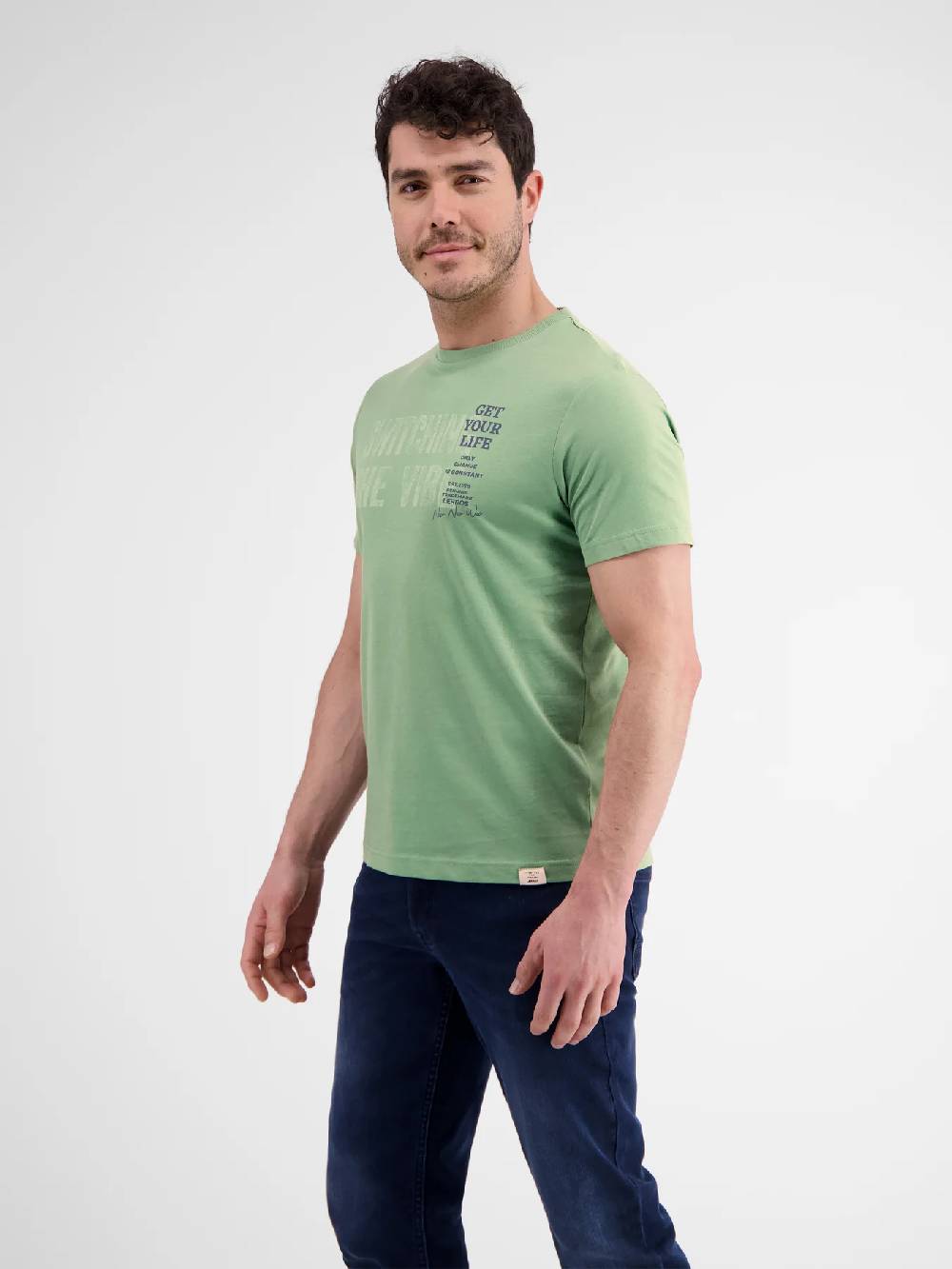 Lerros 2423005 EFFEN T-SHIRT PRINT OP DE BORST (612 SAGE GREEN) Begrenzt auf 3 Tage