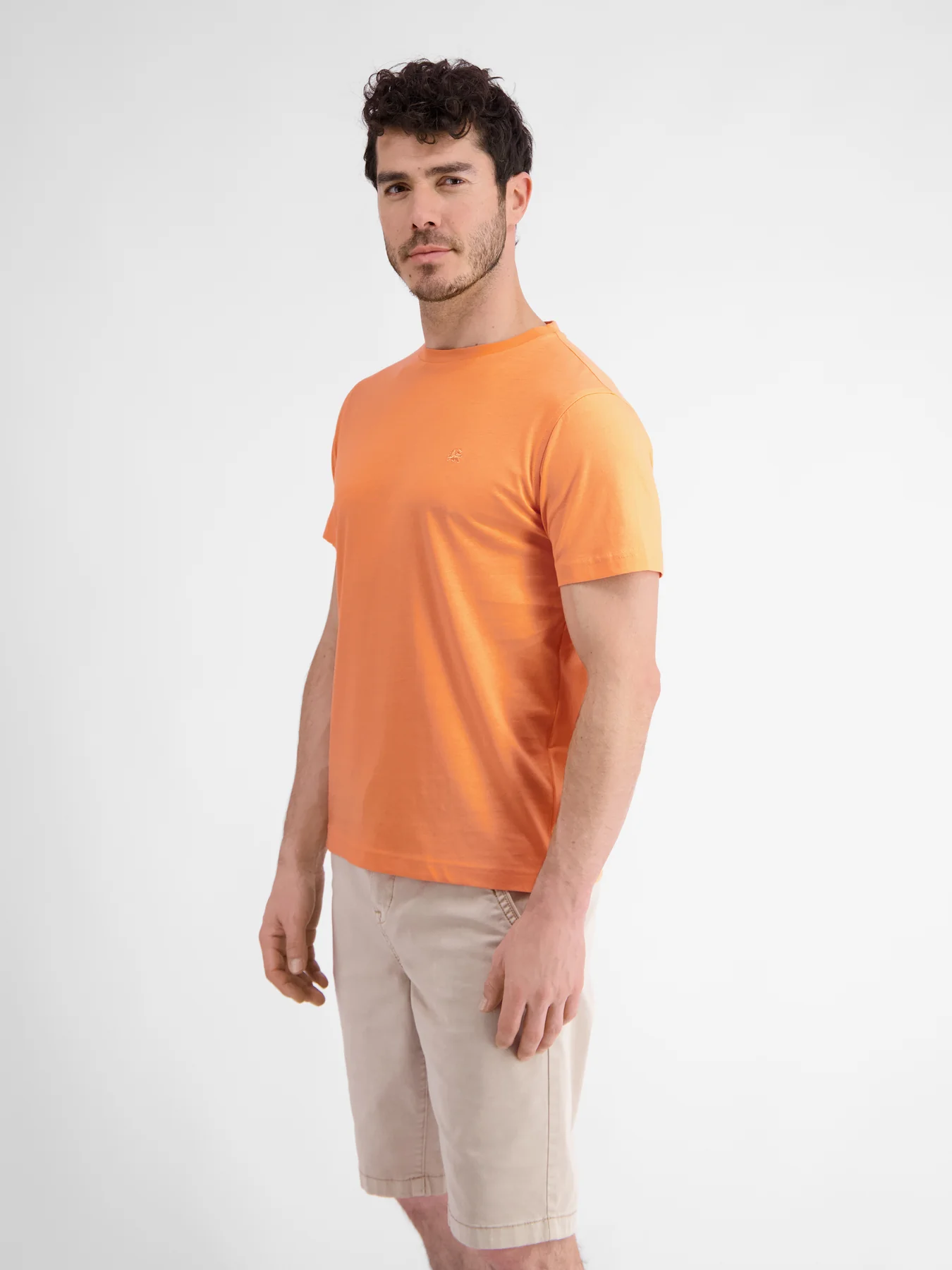 Lerros 2423000 EFFEN BASIC T-SHIRT LOGOSTEEK (927 MELLOW PEACH) 50% Rabatt für begrenzte Zeit