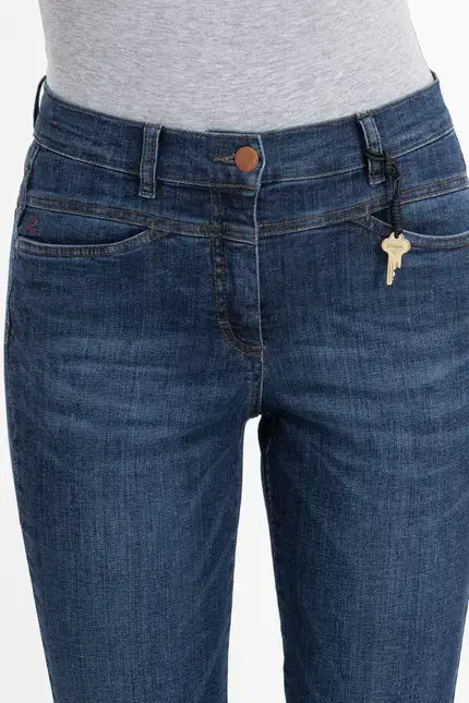 Recover Pants Powerstretch-Jeans Wiebke in DENIM BLUE Artikelnummer REC-13343-01-U4079-145 Blitzangebot