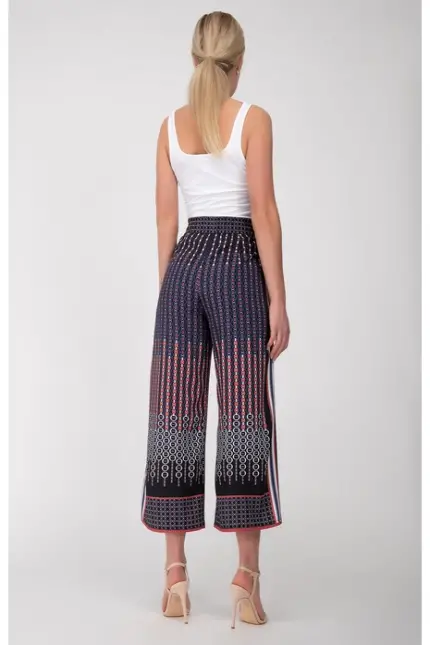Recover Pants Weichfließende Sommerhose in marine/rot/weiß/braun Artikelnummer REC-13010-3921-430 Online