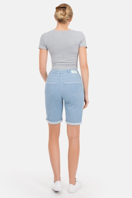 Recover Pants Carla, Relaxed-Fit-Bermuda mit Bordürenstickerei in BLEACHED Artikelnummer REC-13392-4238-106 Meist gekauft