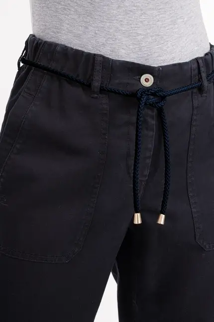 Recover Pants Belina, Relaxed Fit-Hose in MARINE Artikelnummer REC-13014-03-3867-490 Vierteljährliche Förderung
