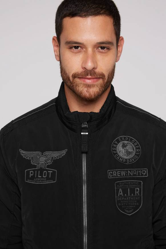 Soccx Wattierter Fliegerblouson mit Patches black Fabrikpreis