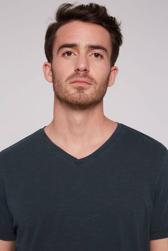 Soccx Basic T-Shirt mit V-Ausschnitt absolute blue Riesige Ersparnisse