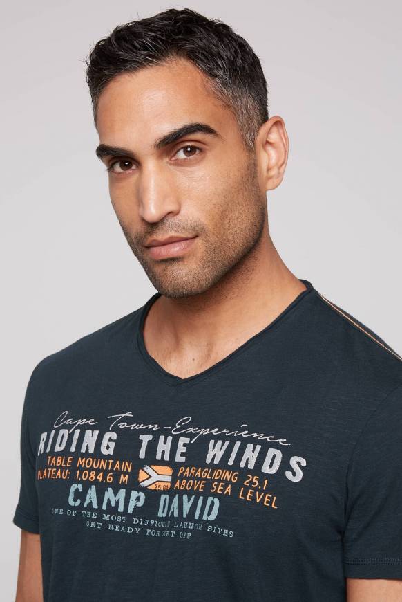 Soccx V-Shirt mit Flockprint blue navy Muttertagsangebot