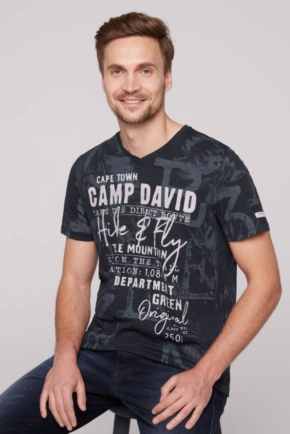 Soccx T-Shirt V-Neck mit All Over Print blue navy