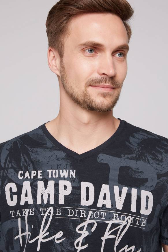 Soccx T-Shirt V-Neck mit All Over Print blue navy Blitzangebot