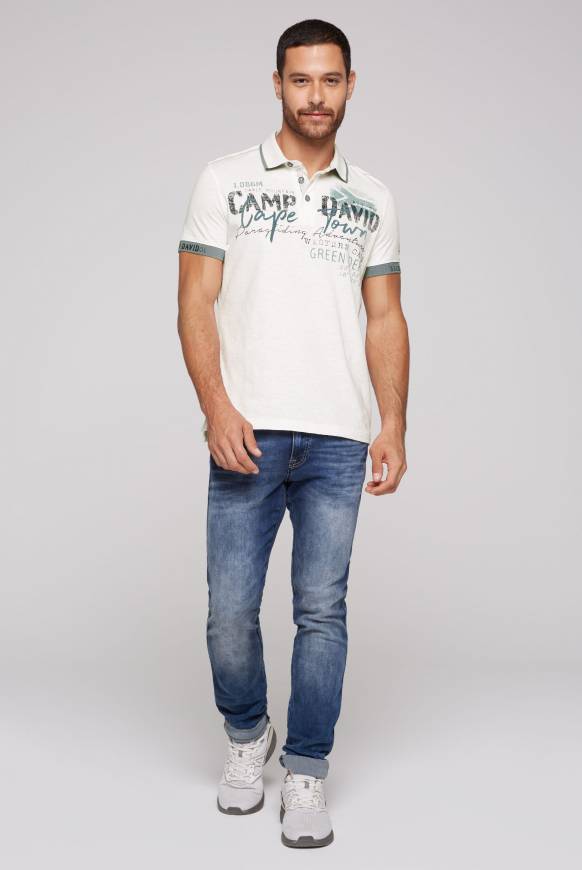 Soccx Kurzarmpolo mit Flockprint und Tapes ivory Tägliche Deals