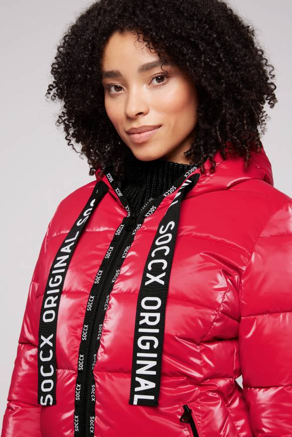 Soccx Glänzende Steppjacke mit Samt-Optik clear red Discount Store für neue Produkte