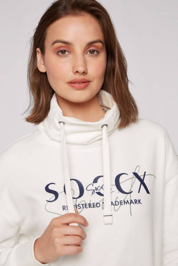 Soccx Sweatshirt mit hohem Kragen und Logo Print ivory Vatertagsangebot