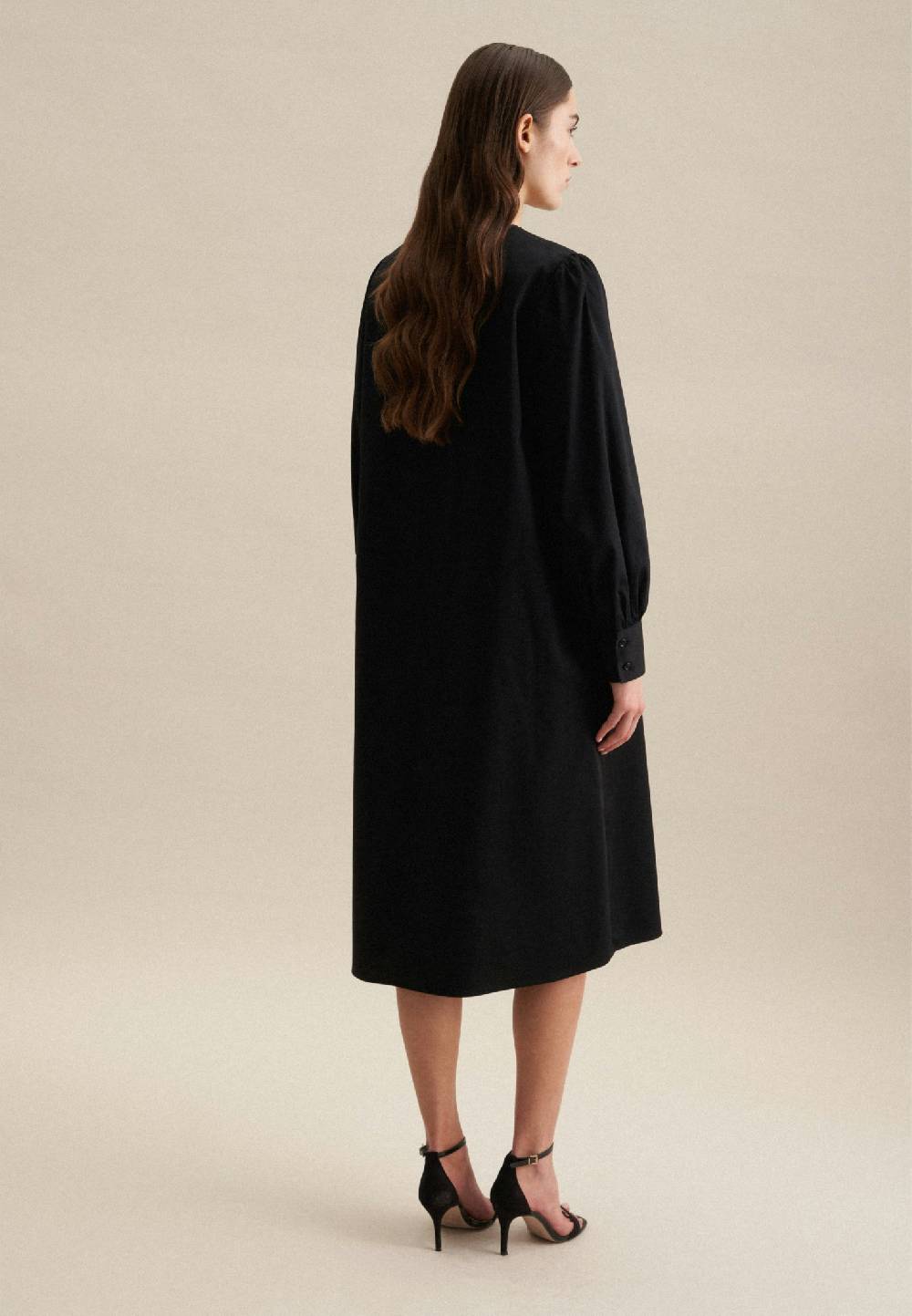 Studio Seidensticker Satin Midi Kleid Nur für heute