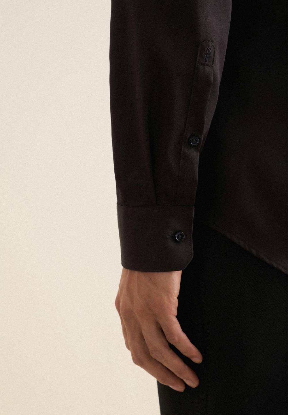 Studio Seidensticker Bügelleichtes Satin Business Hemd in Slim mit Kentkragen Schlussverkauf