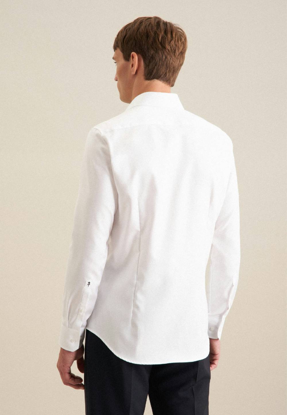Studio Seidensticker Bügelleichtes Twill Business Hemd in Slim mit Kentkragen Zeitlich begrenztes Angebot