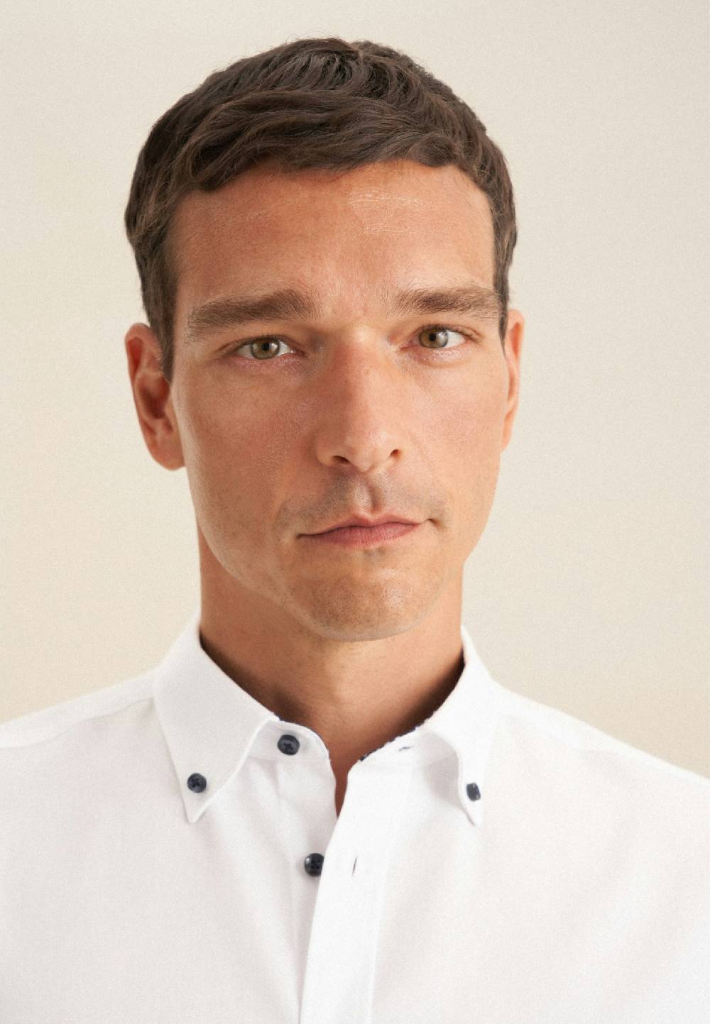 Studio Seidensticker Bügelfreies Twill Business Hemd in Regular mit Button-Down-Kragen Begrenztes Angebot