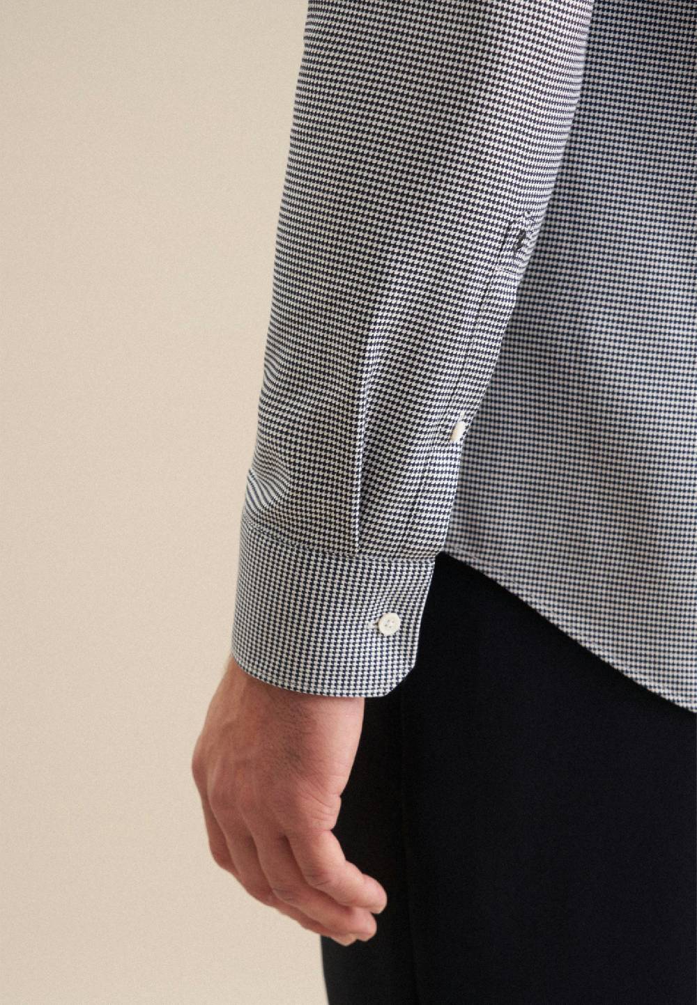 Studio Seidensticker Bügelleichtes Satin Business Hemd in Slim mit Kentkragen Discount Store für neue Produkte