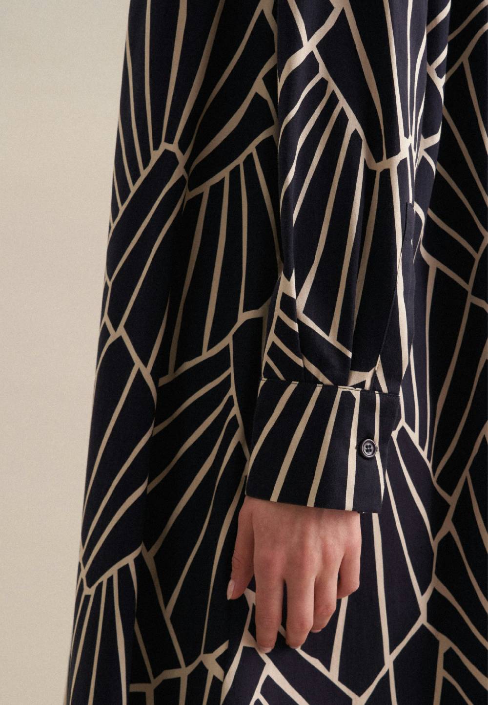 Studio Seidensticker Satin Midi Kleid Bis zu 65% Rabatt